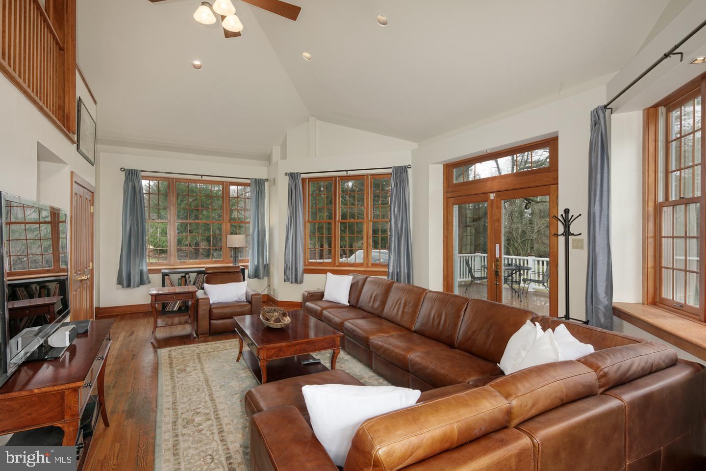 5 Orchard Lane Wallingford, PA 19086 - Photo 8 of 19 Family Room with Awesome Deck