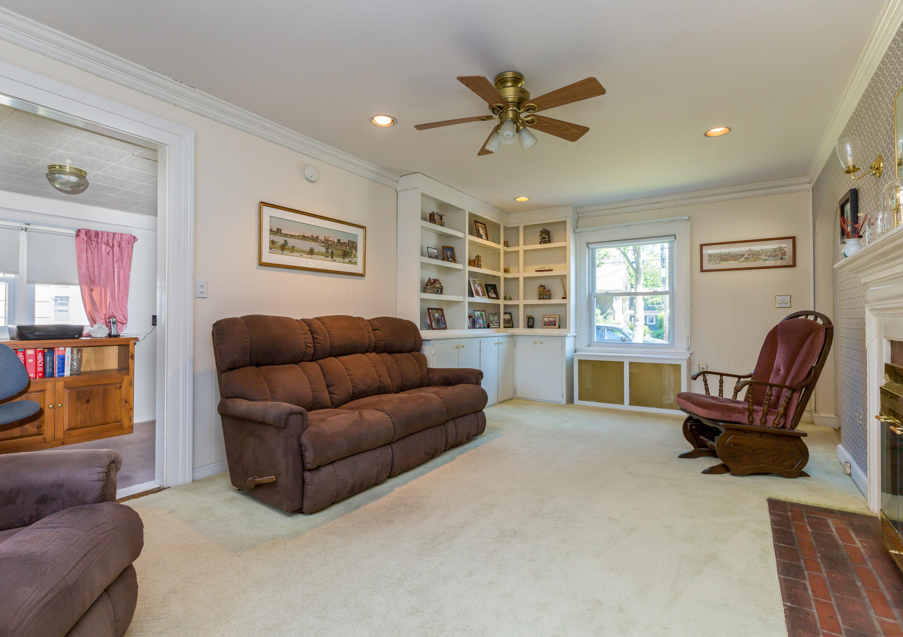 45 Codman Street Portland, ME 04103 - Photo 9 of 35 Living room
