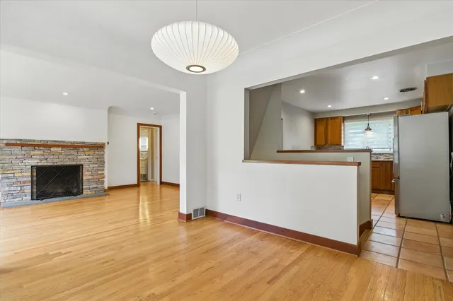 $3,400 | 712 Collegewood Street, Ypsilanti, MI 48197