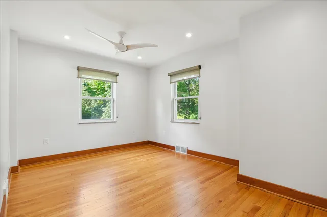 $3,400 | 712 Collegewood Street, Ypsilanti, MI 48197