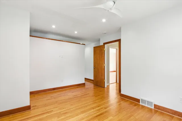 $3,400 | 712 Collegewood Street, Ypsilanti, MI 48197