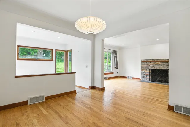 $3,400 | 712 Collegewood Street, Ypsilanti, MI 48197