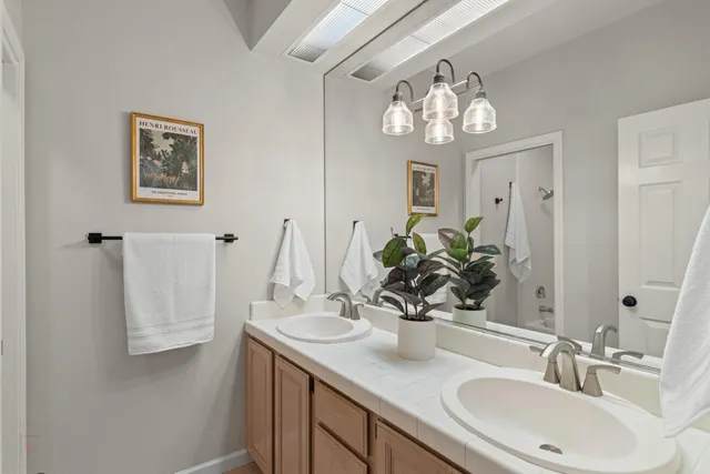 $978,500 | 4583 Pine Valley Circle, Stockton, CA 95219