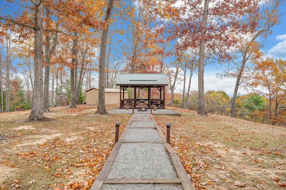1098 River Ridge Road Pipestem, WV 25979 - Photo 29 of 100 Gallery Image 29