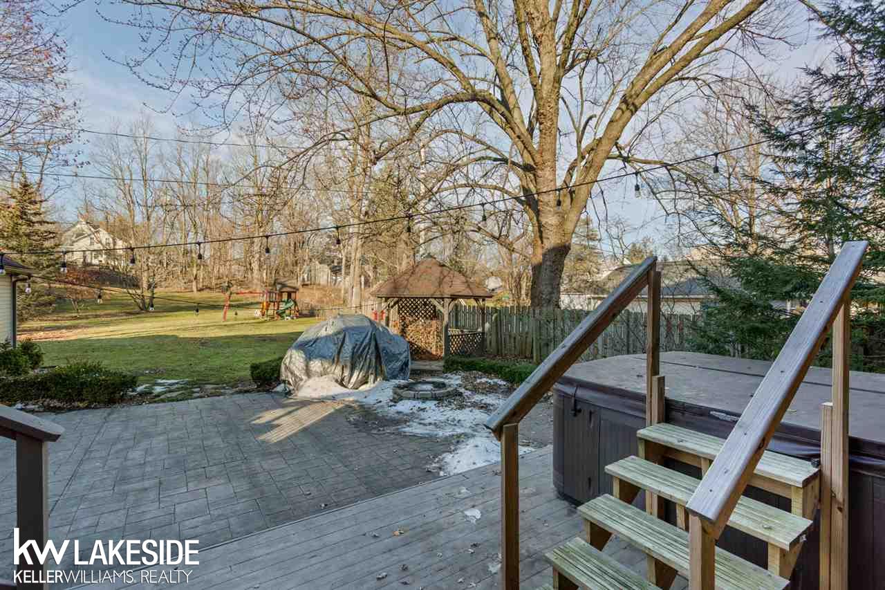 244 West St Clair Street Romeo, MI 48065 - Photo 22 of 22 31333056-21.JPG