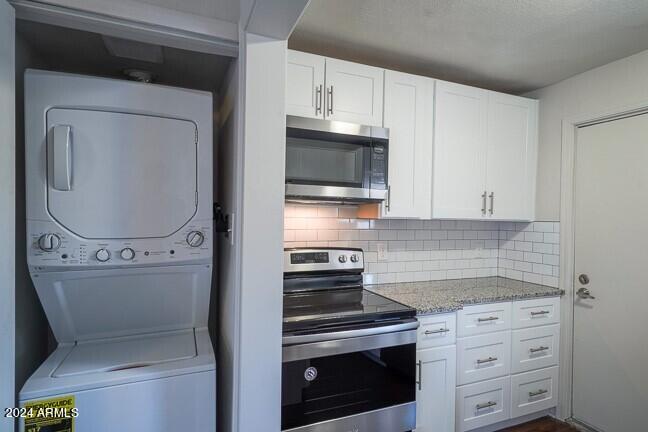 342 West Culver Street, Unit 6 Phoenix, AZ 85003 - Photo 4 of 13 Kitchen View 3