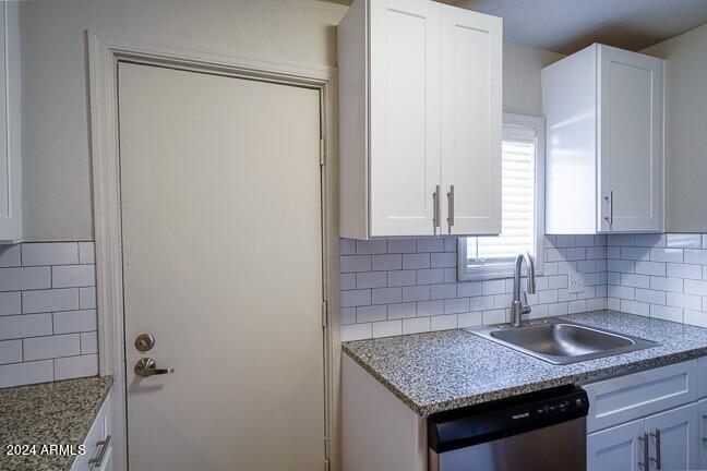 342 West Culver Street, Unit 6 Phoenix, AZ 85003 - Photo 5 of 13 Kitchen View 2