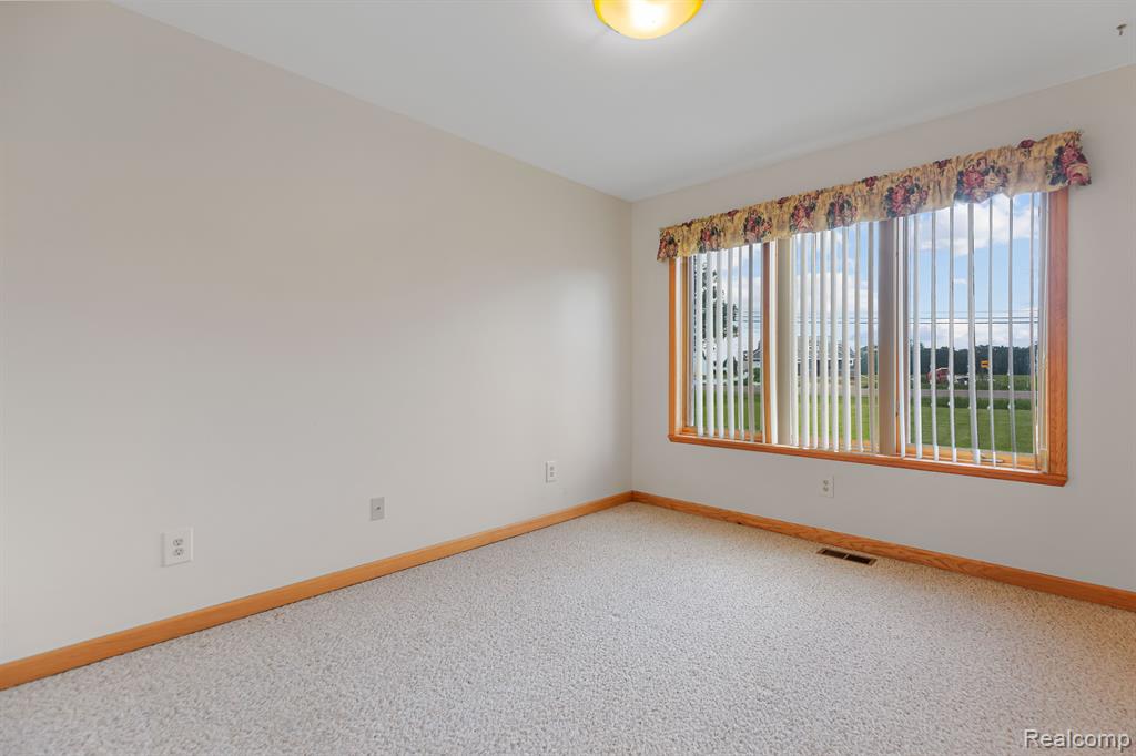 54200 Fairchild Road Macomb, MI 48042 - Photo 28 of 47 Gallery Image 28