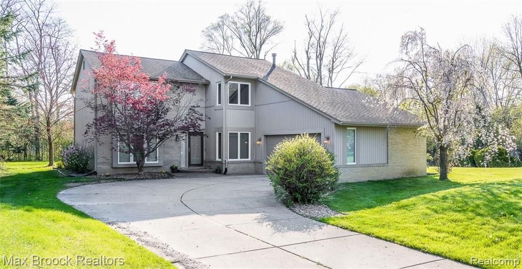 2766 Acorn Road Bloomfield Hills, MI 48302 - Photo 1 of 1