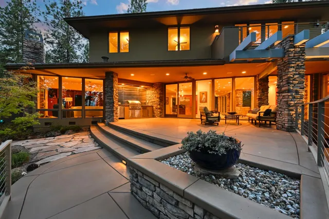 $1,995,000 | 15090 Grand Knoll Drive, Meadow Vista, CA 95722