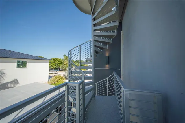 $3,995,000 | 118 East Avenue East, Marathon, FL 33050