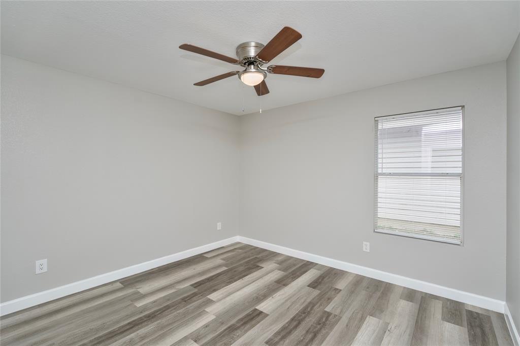 829 Santa Rosa Drive Fort Worth, TX 76052 - Photo 19 of 23