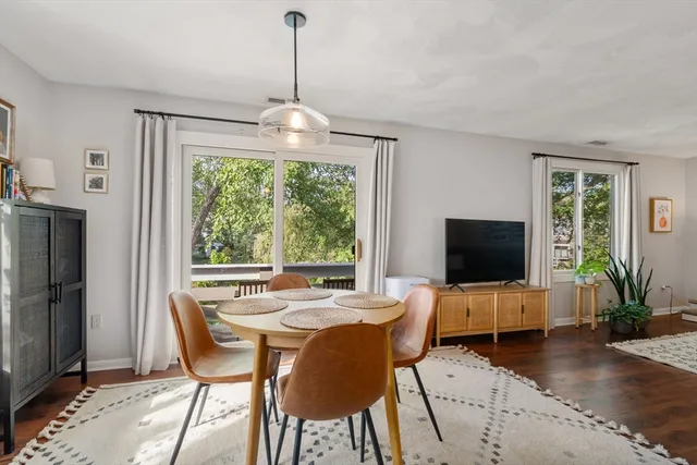 $519,900 | 22 Concord Greene, Unit 2, Concord, MA 01742