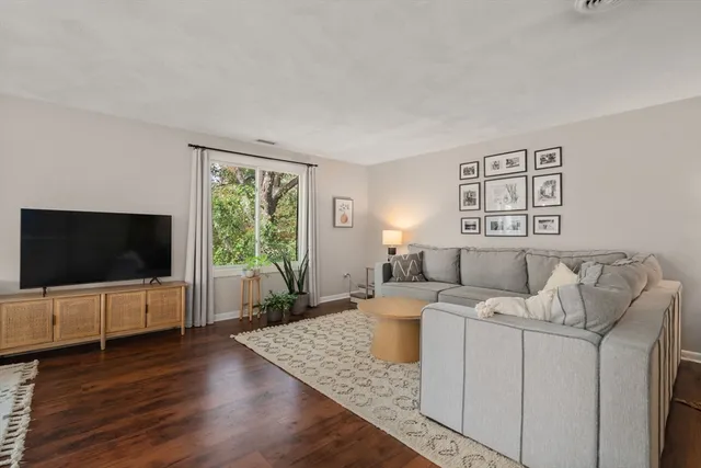 $519,900 | 22 Concord Greene, Unit 2, Concord, MA 01742