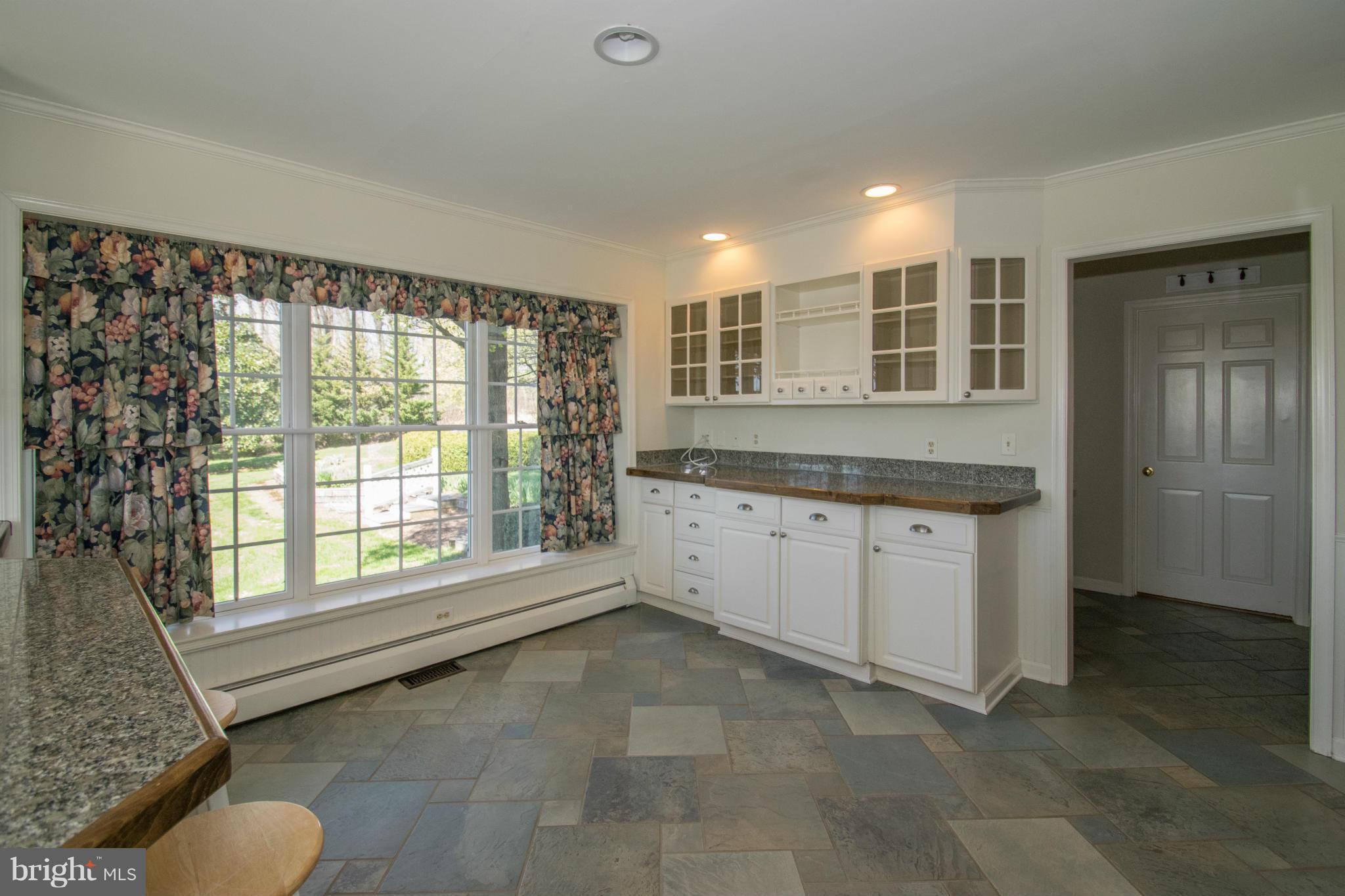 5238 Buttermilk Road Pylesville, MD 21132 - Photo 8 of 30 Kitchen