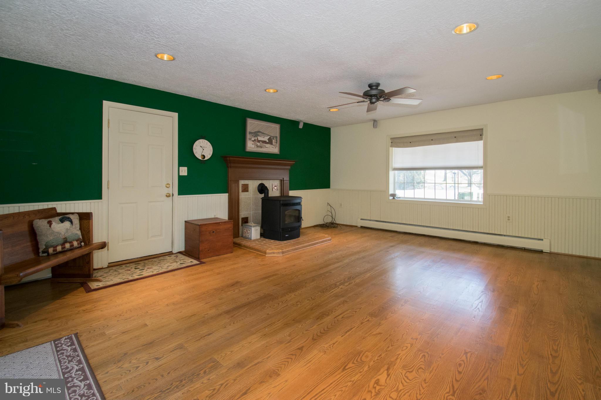 5238 Buttermilk Road Pylesville, MD 21132 - Photo 10 of 30 Family Room