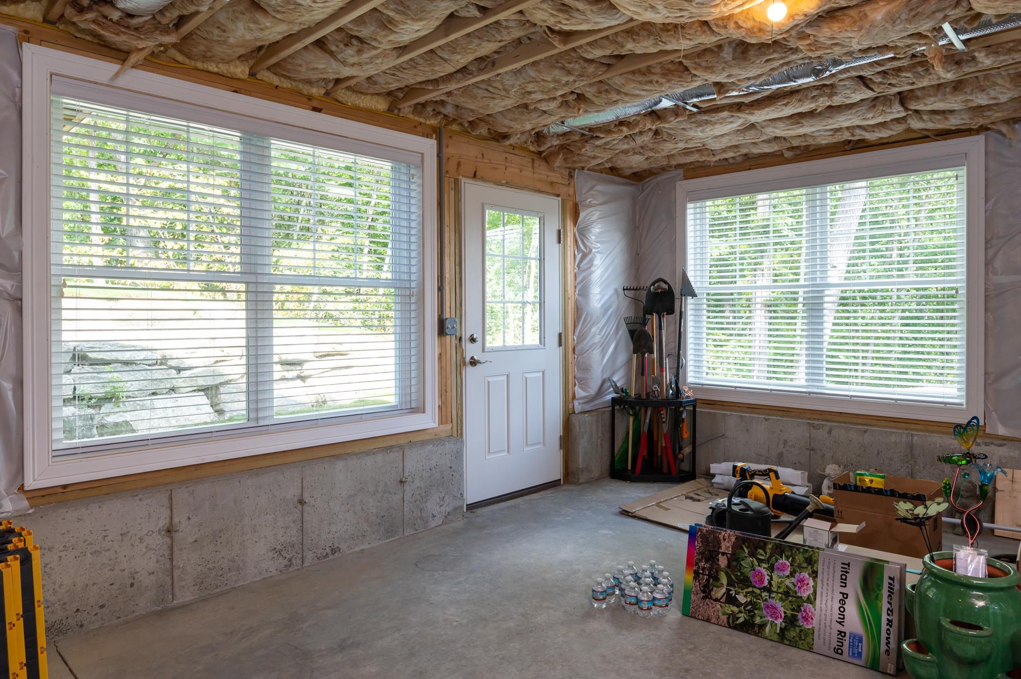 2 Midtrail Crossing Lane Windham, NH 03087 - Photo 31 of 41