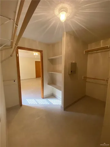 $2,000 | 1109 North 47th Street, McAllen, TX 78501