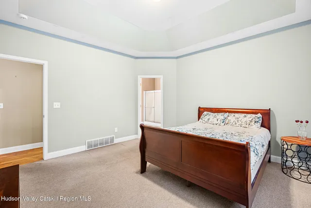 $599,000 | 5 Matthews Court, Cohoes, NY 12047