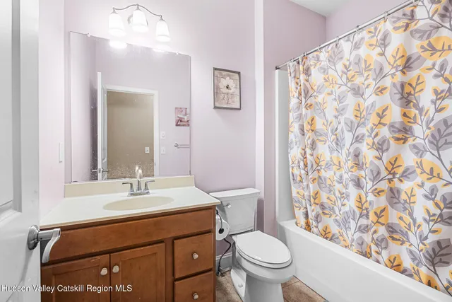 $599,000 | 5 Matthews Court, Cohoes, NY 12047