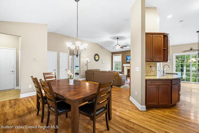 $599,000 | 5 Matthews Court, Cohoes, NY 12047