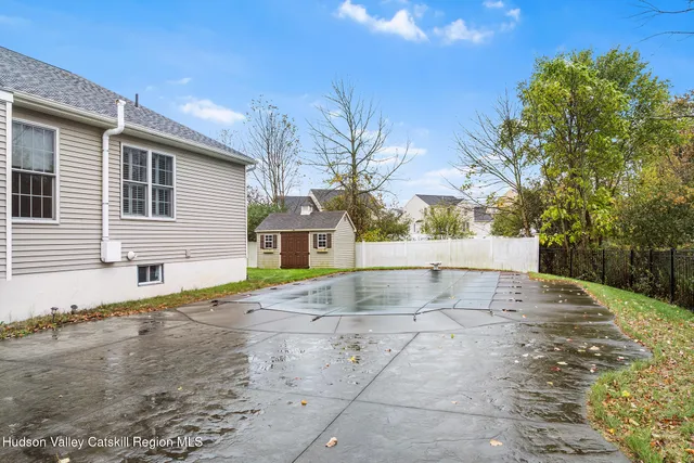 $599,000 | 5 Matthews Court, Cohoes, NY 12047