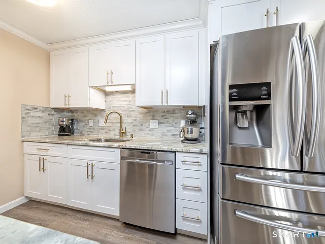 $224,900 | 1473 Willard Avenue, Unit B, Newington, CT 06111