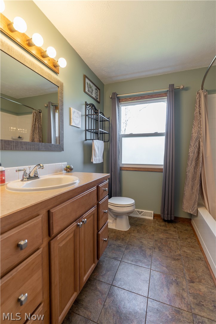 6290 Dodge Road Southwest Canton, OH 44706 - Photo 21 of 27 Gallery Image 21