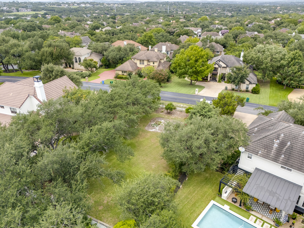 9 Wingreen Loop The Hills, TX 78738 - Photo 3 of 5 Aerial view of residential area