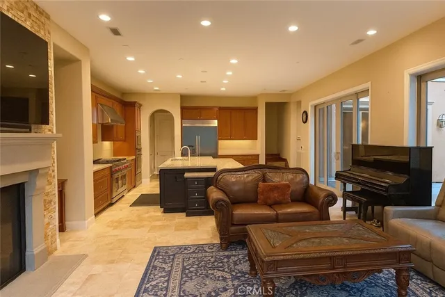 $8,500 | 20 Tenderfoot, Irvine, CA 92602