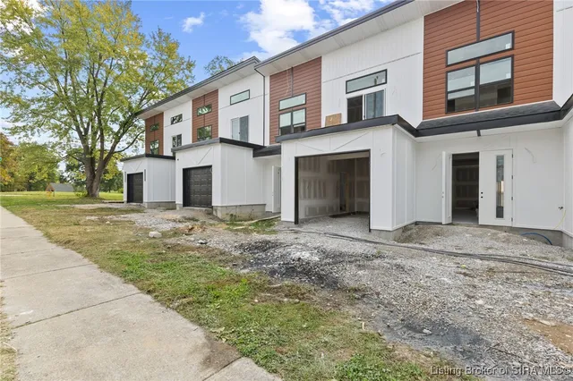 $361,000 | 1618 Scott Street, Jeffersonville, IN 47130