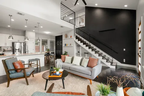 $600,000 | 5204 Samuel Huston Avenue, Unit A, Austin, TX 78721