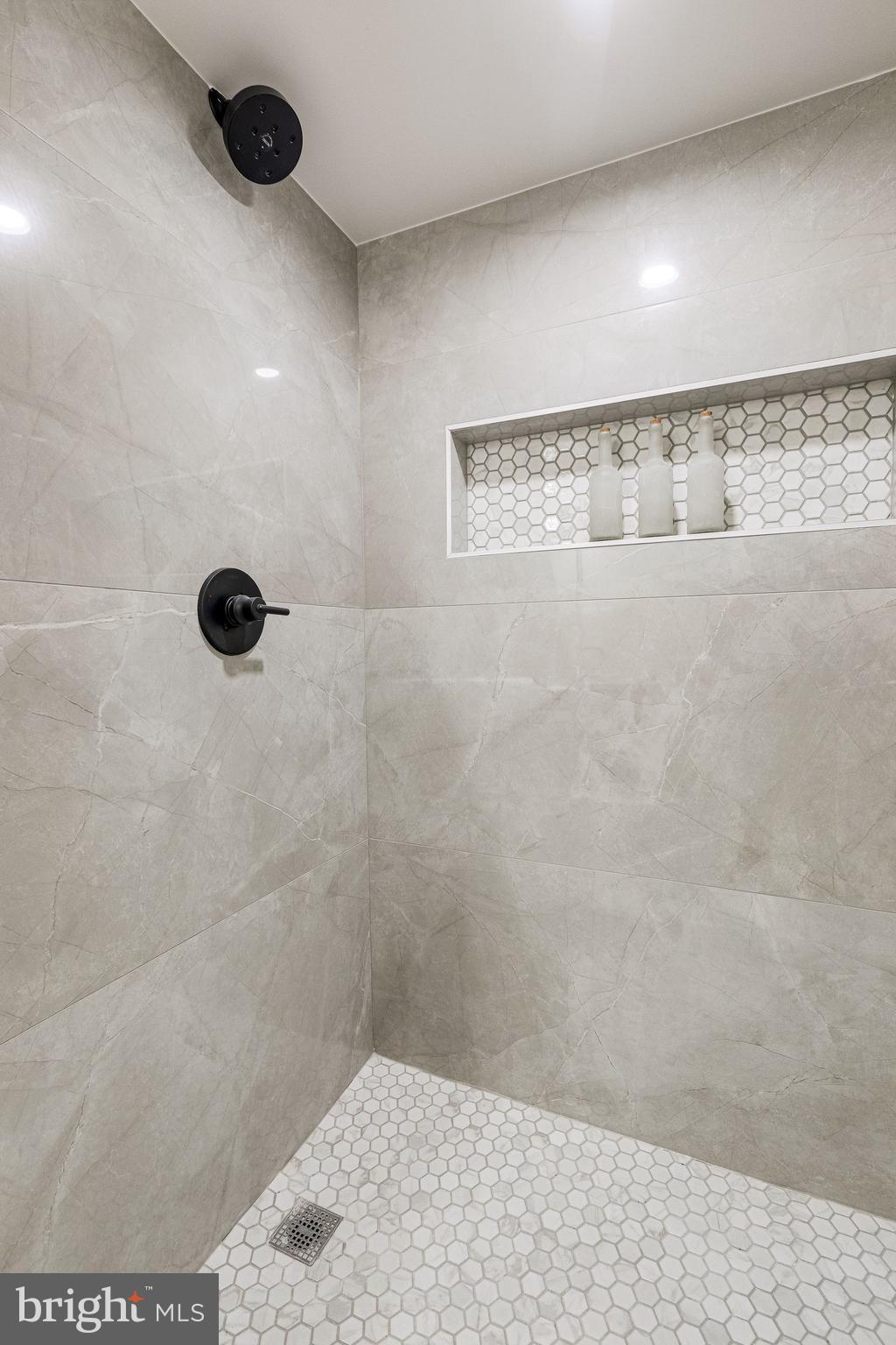 1258 Columbia Road Northwest, Unit 1 Washington, DC 20009 - Photo 44 of 61