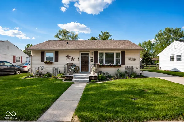 $200,000 | 114 Hadley Street, Mooresville, IN 46158