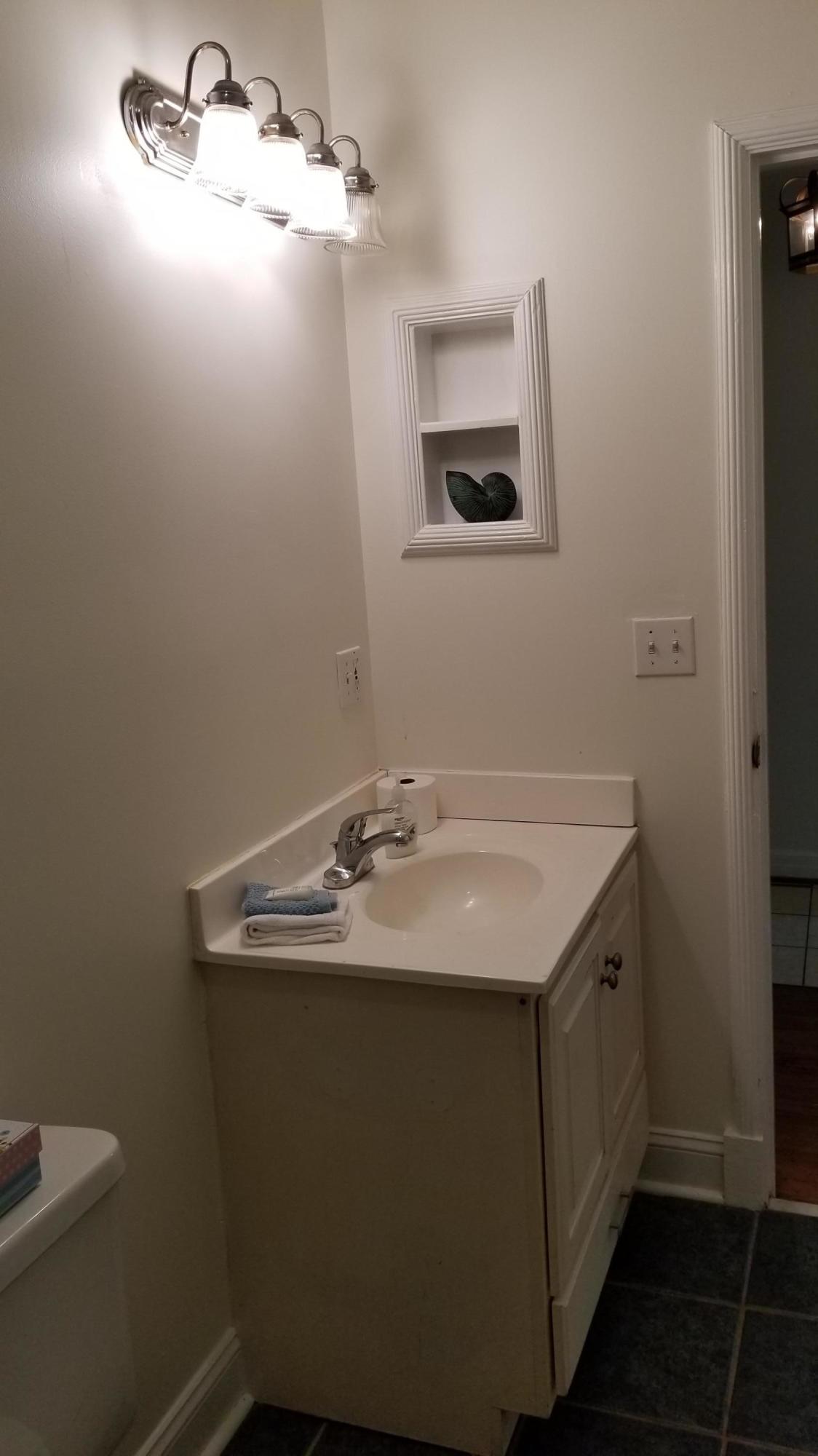 3538 Retreat Road Boones Mill, VA 24065 - Photo 15 of 41 15 Full Bath (1)