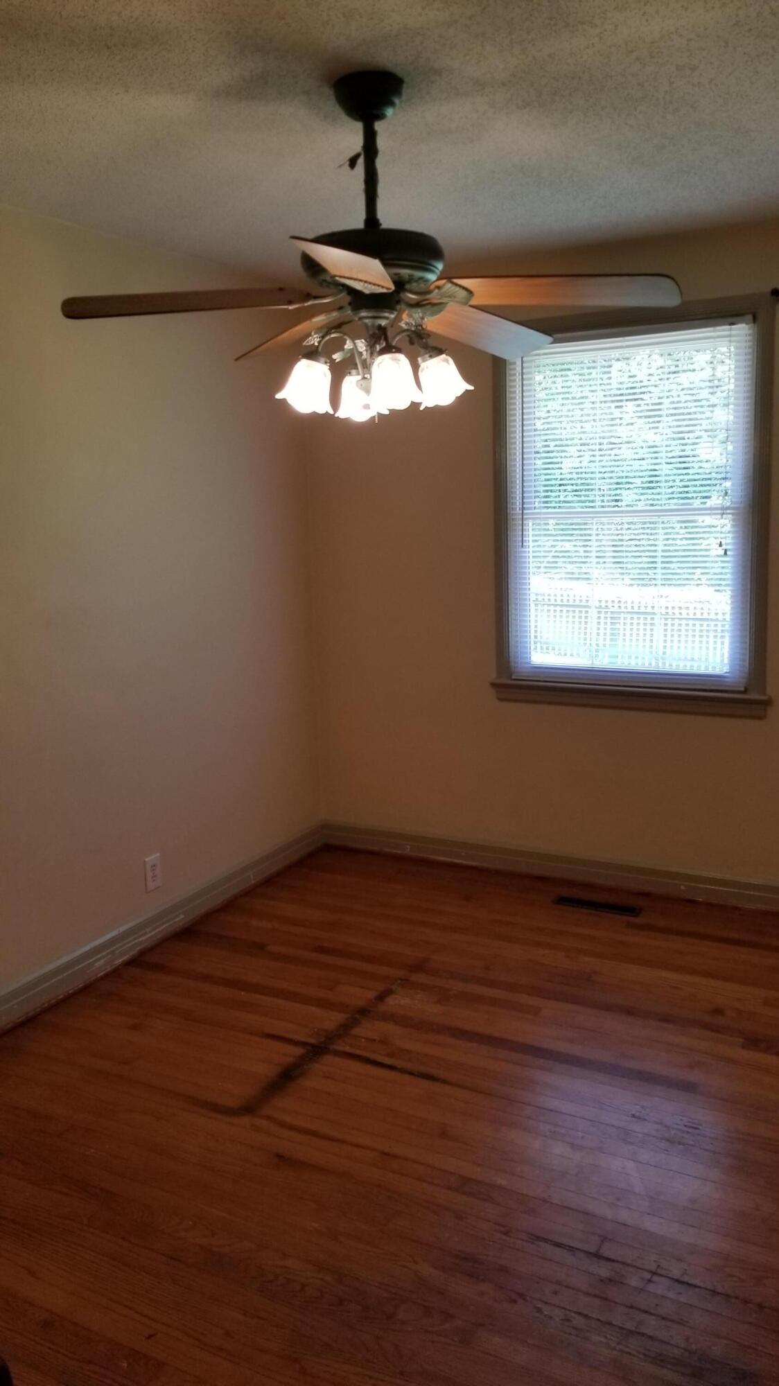 3538 Retreat Road Boones Mill, VA 24065 - Photo 17 of 41 17 Third Bedroom (2)