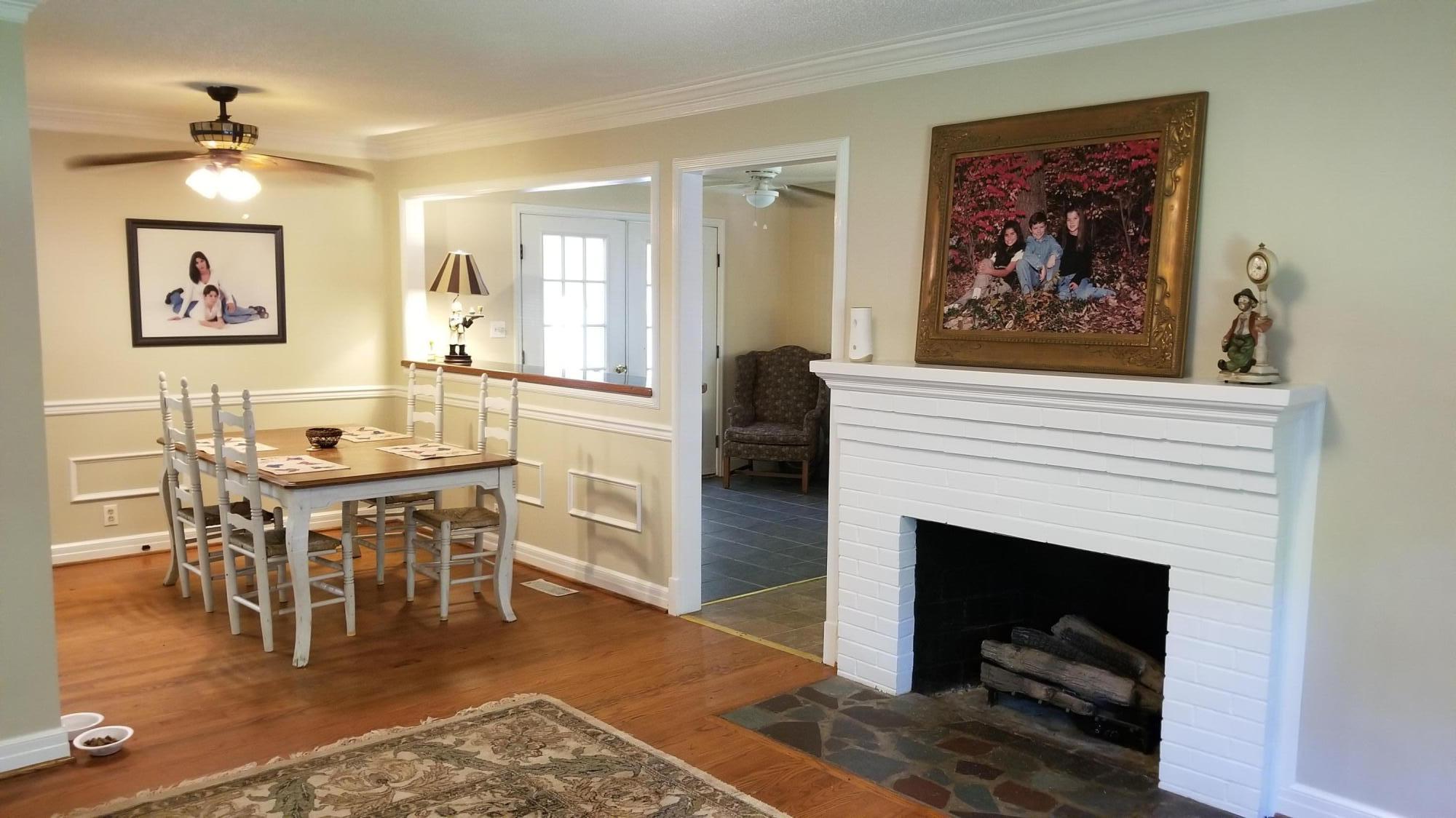 3538 Retreat Road Boones Mill, VA 24065 - Photo 3 of 41 3 Living Room (3)