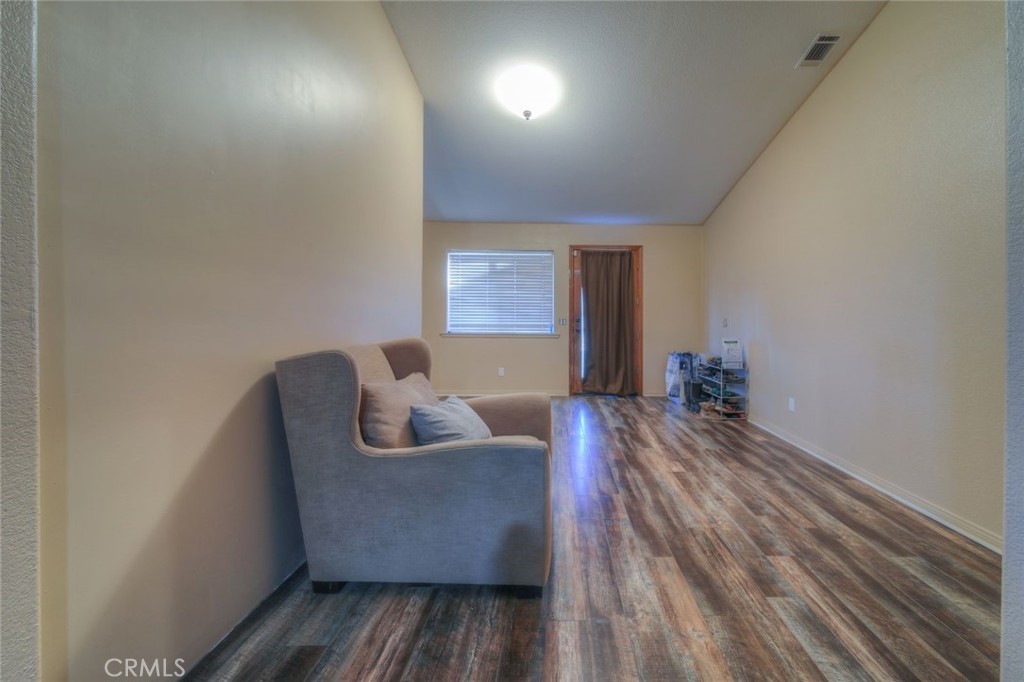 57775 Bailey Road Anza, CA 92539 - Photo 21 of 55 a living room with furniture and a window