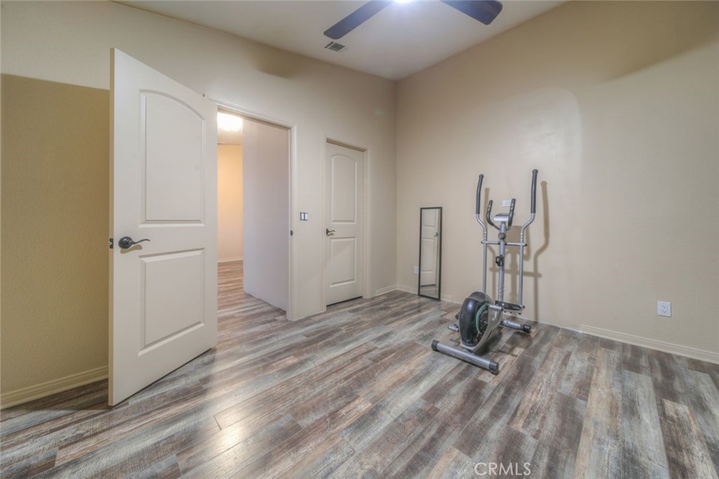 57775 Bailey Road Anza, CA 92539 - Photo 26 of 55 a view of a room with gym equipment