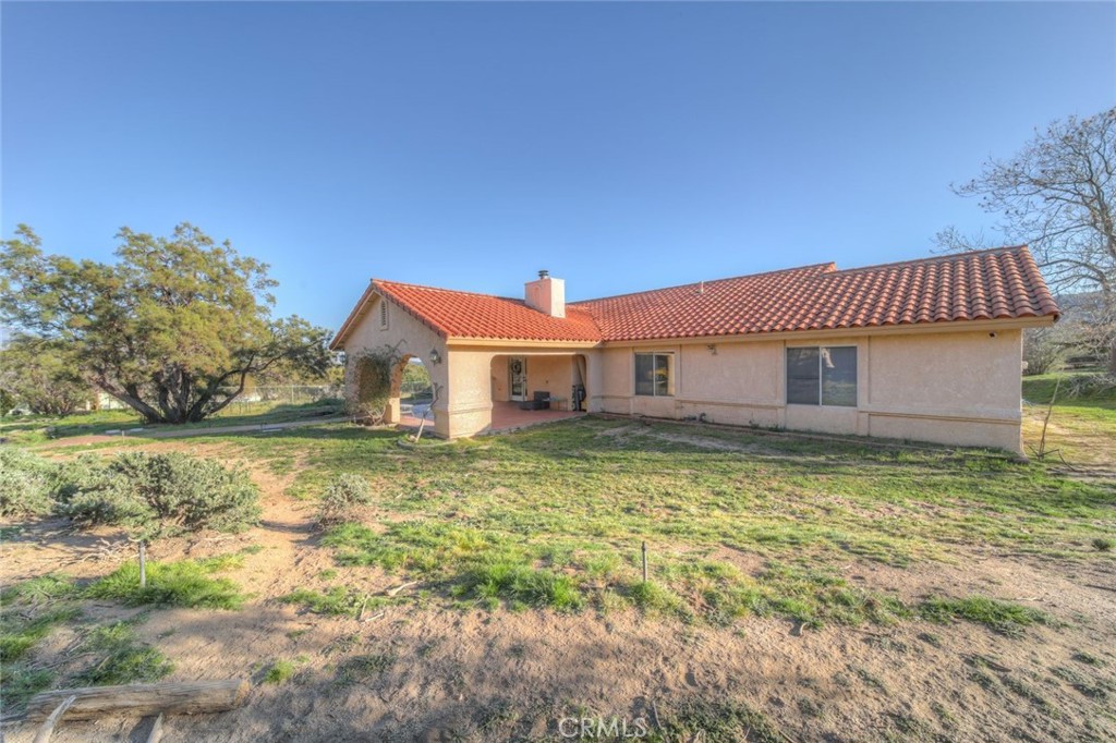57775 Bailey Road Anza, CA 92539 - Photo 4 of 55 a view of a house with a yard