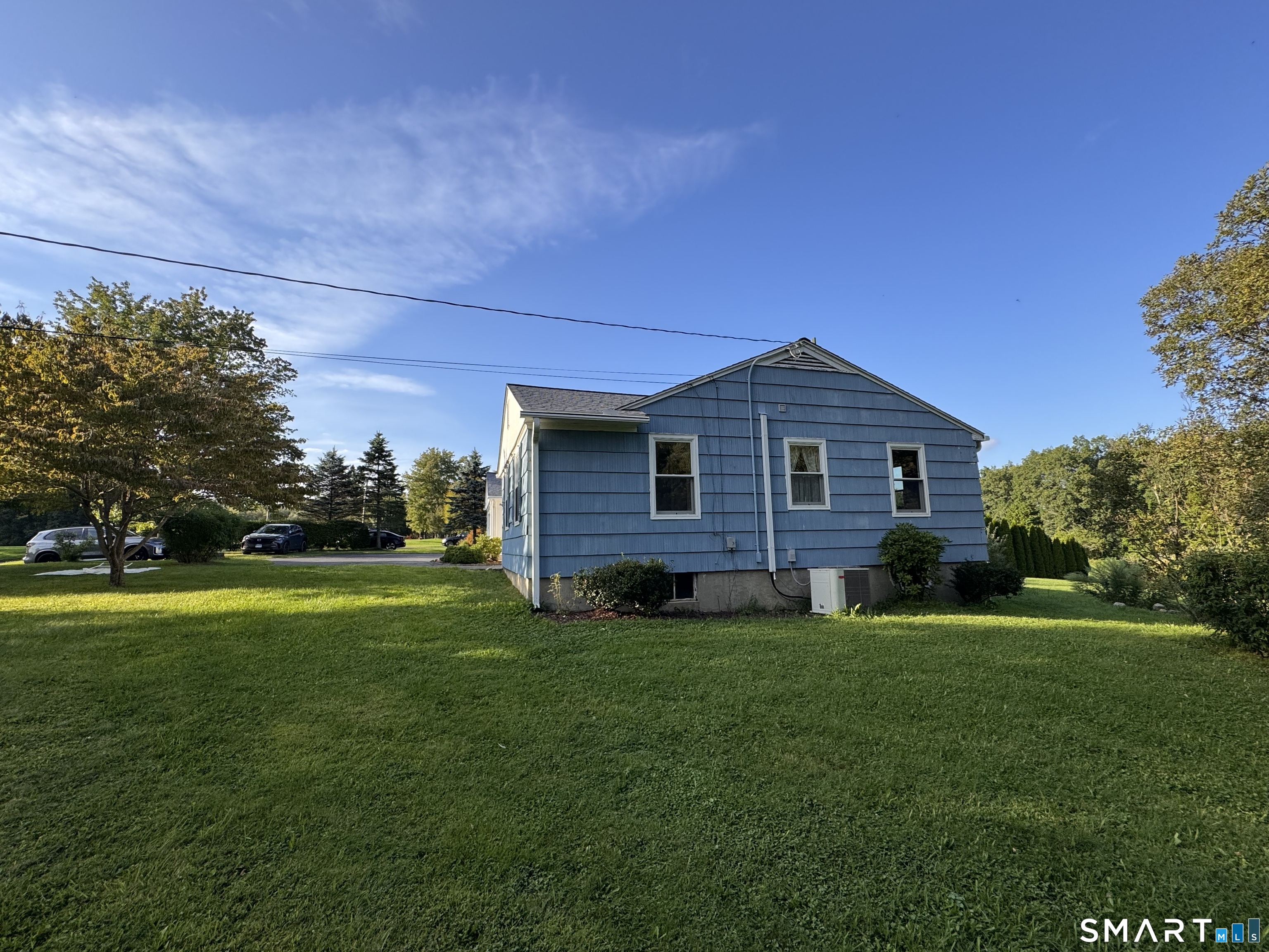 1620 Guernseytown Road Watertown, CT 06795 - Photo 4 of 8 Gallery Image 4