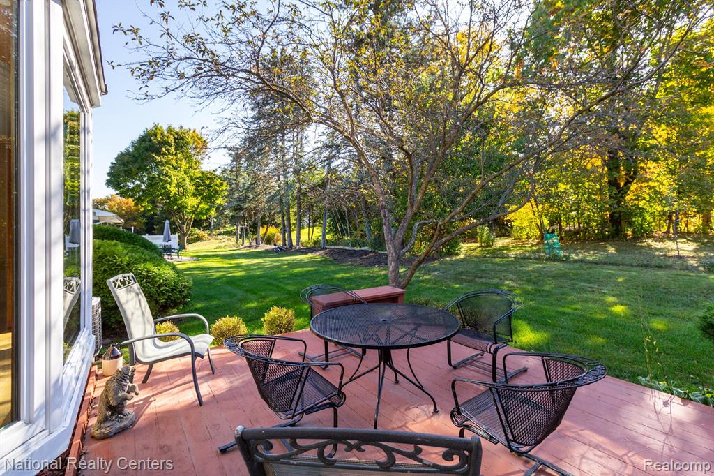 36509 Saxony Road Farmington, MI 48335 - Photo 48 of 49