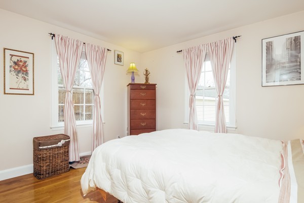 11 Chase Road Waltham, MA 02452 - Photo 6 of 12 Gallery Image 6