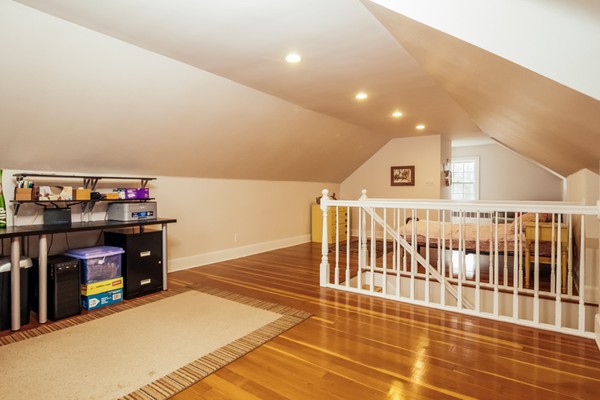 11 Chase Road Waltham, MA 02452 - Photo 8 of 12 Gallery Image 8