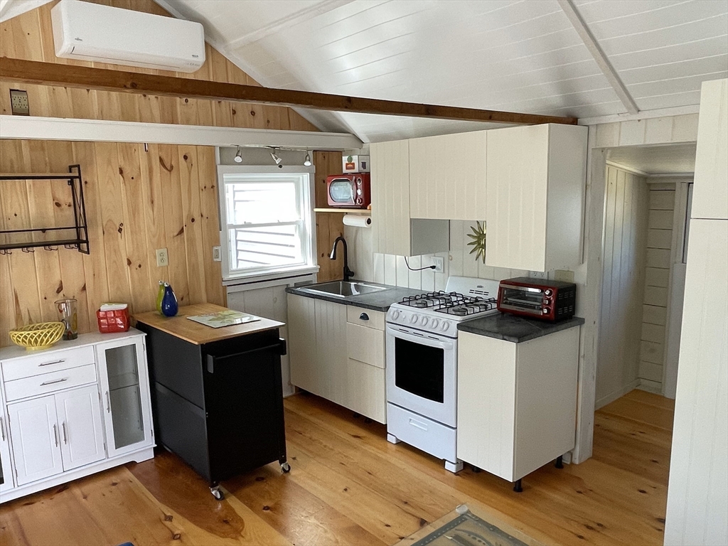 262 Old Wharf Road, Unit 52 Dennis, MA 02639 - Photo 10 of 24 Gallery Image 10