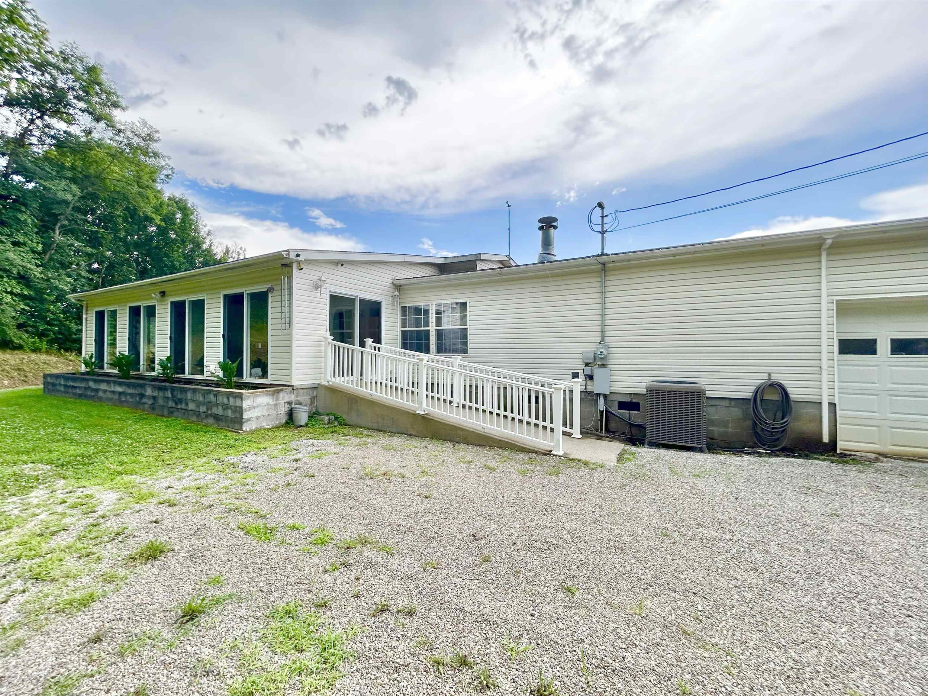27 Cowhide Branch Road Hamlin, WV 25523 - Photo 27 of 31 Gallery Image 27