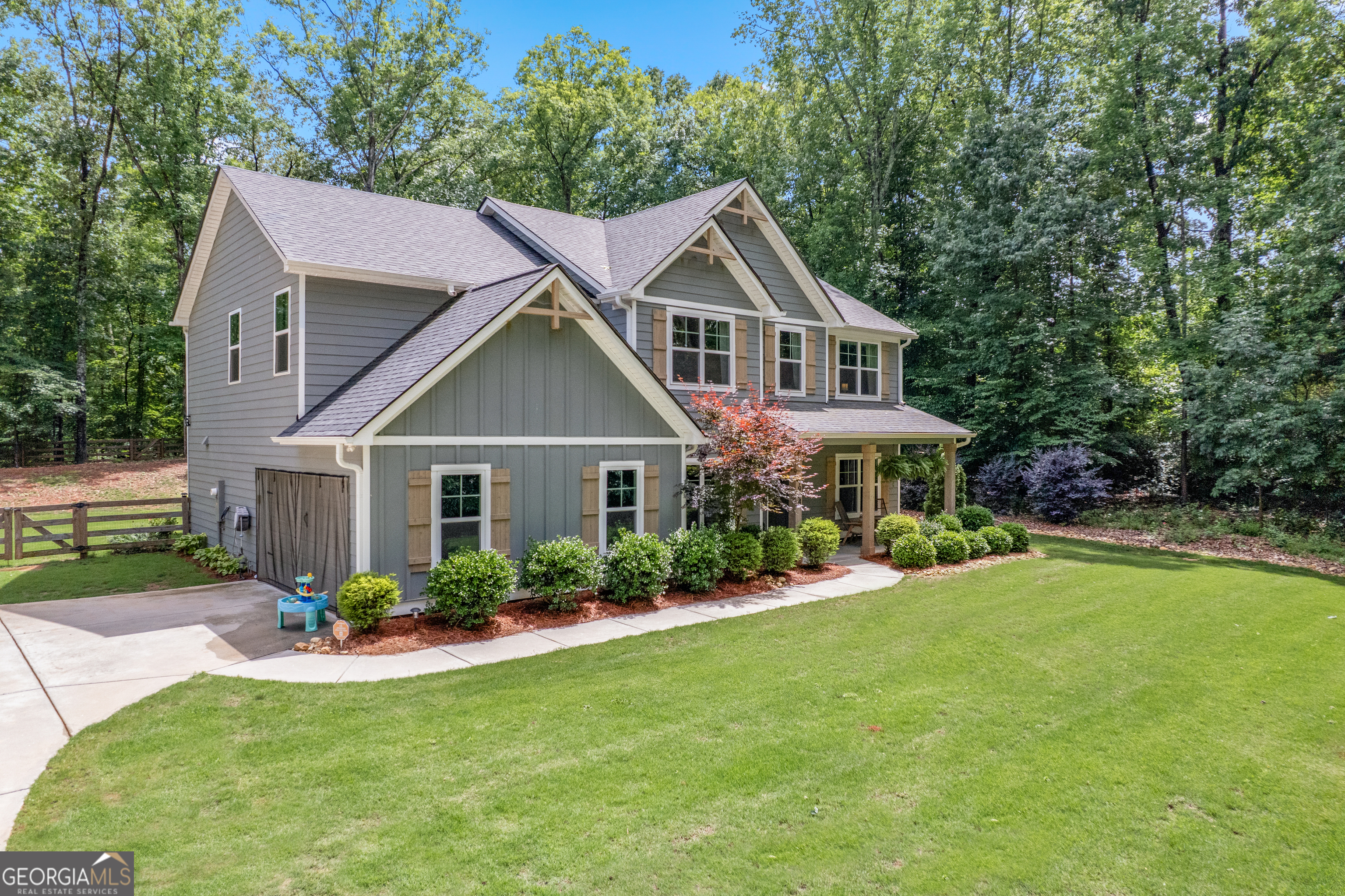 1934 Smokey Road Newnan, GA 30263 - Photo 2 of 44