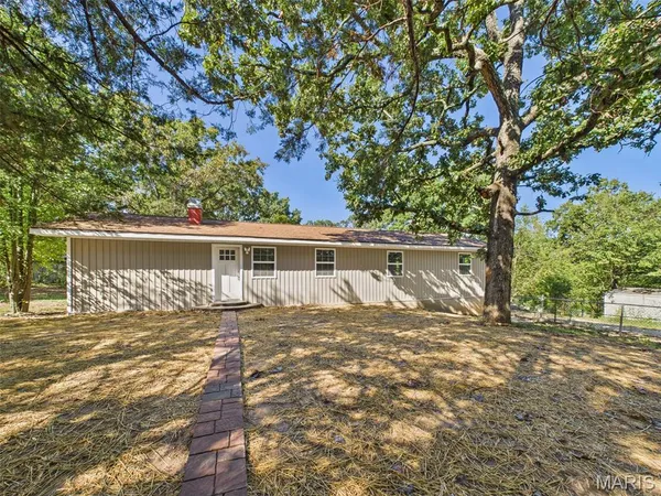 $265,000 | 14275 Happy Drive, Dixon, MO 65459