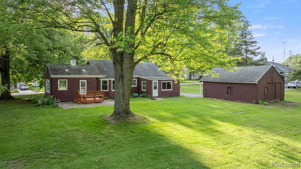 3511 Roosevelt Road Jackson, MI 49203 - Photo 15 of 67