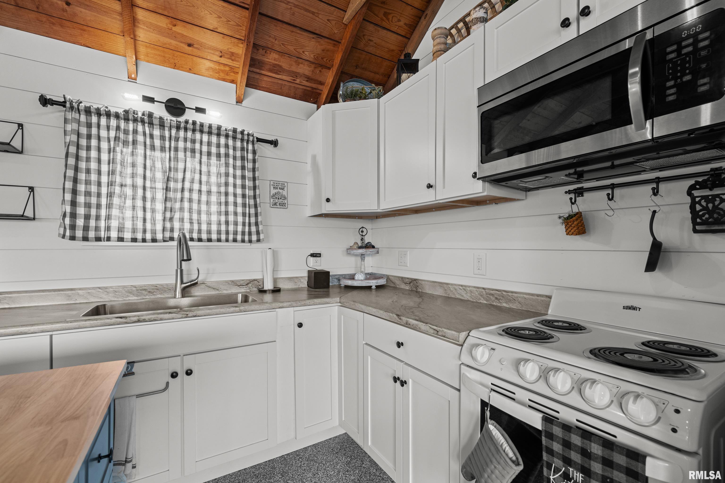 31 Hickory Barrows Alpha, IL 61413 - Photo 5 of 29 Gallery Image 5